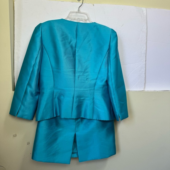 Tahari ASL LUXE Tiffany Blue Ruffle Jacket Skirt Evening Formal Suit Two Piece 6 - Picture 4 of 16